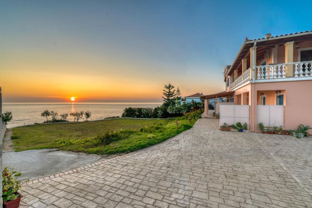 St. Harry'S Windmill Apartment Makris Gialos  ภายนอก รูปภาพ