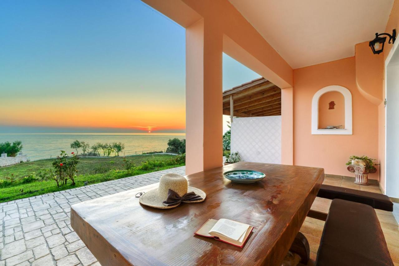 St. Harry'S Windmill Apartment Makris Gialos  ภายนอก รูปภาพ