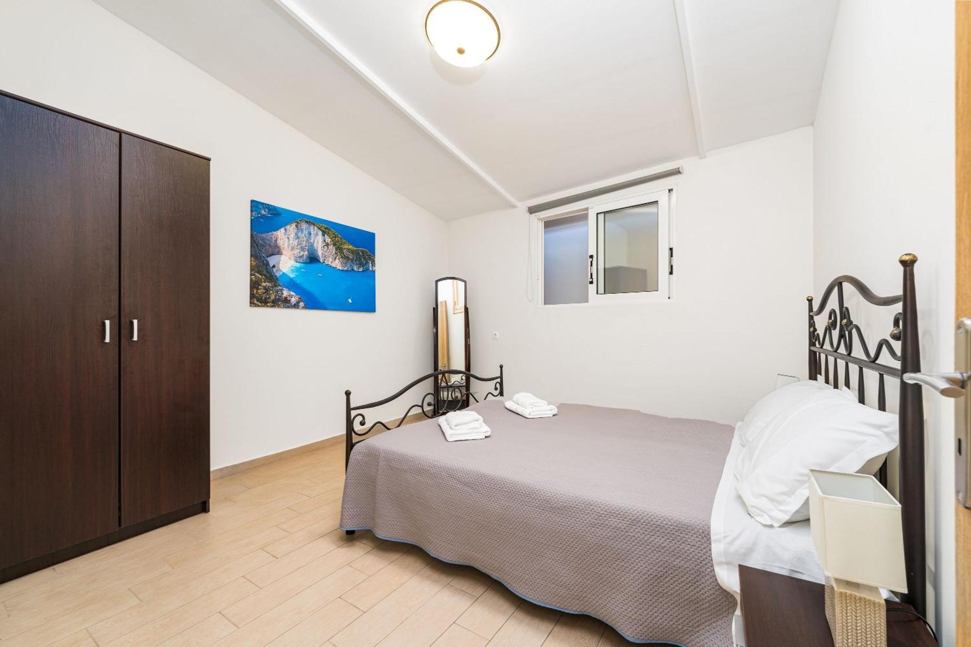 St. Harry'S Windmill Apartment Makris Gialos  ภายนอก รูปภาพ