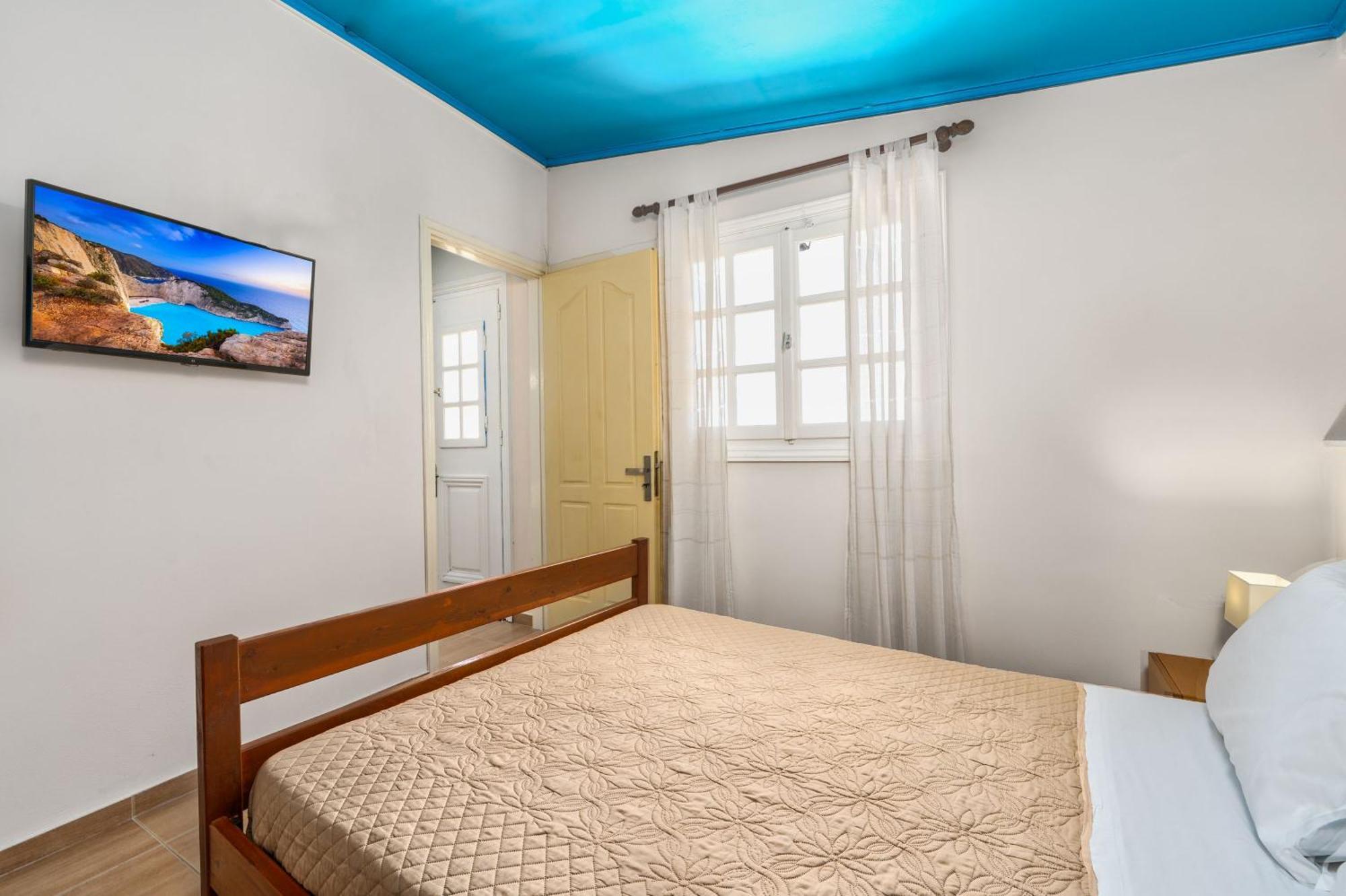 St. Harry'S Windmill Apartment Makris Gialos  ภายนอก รูปภาพ