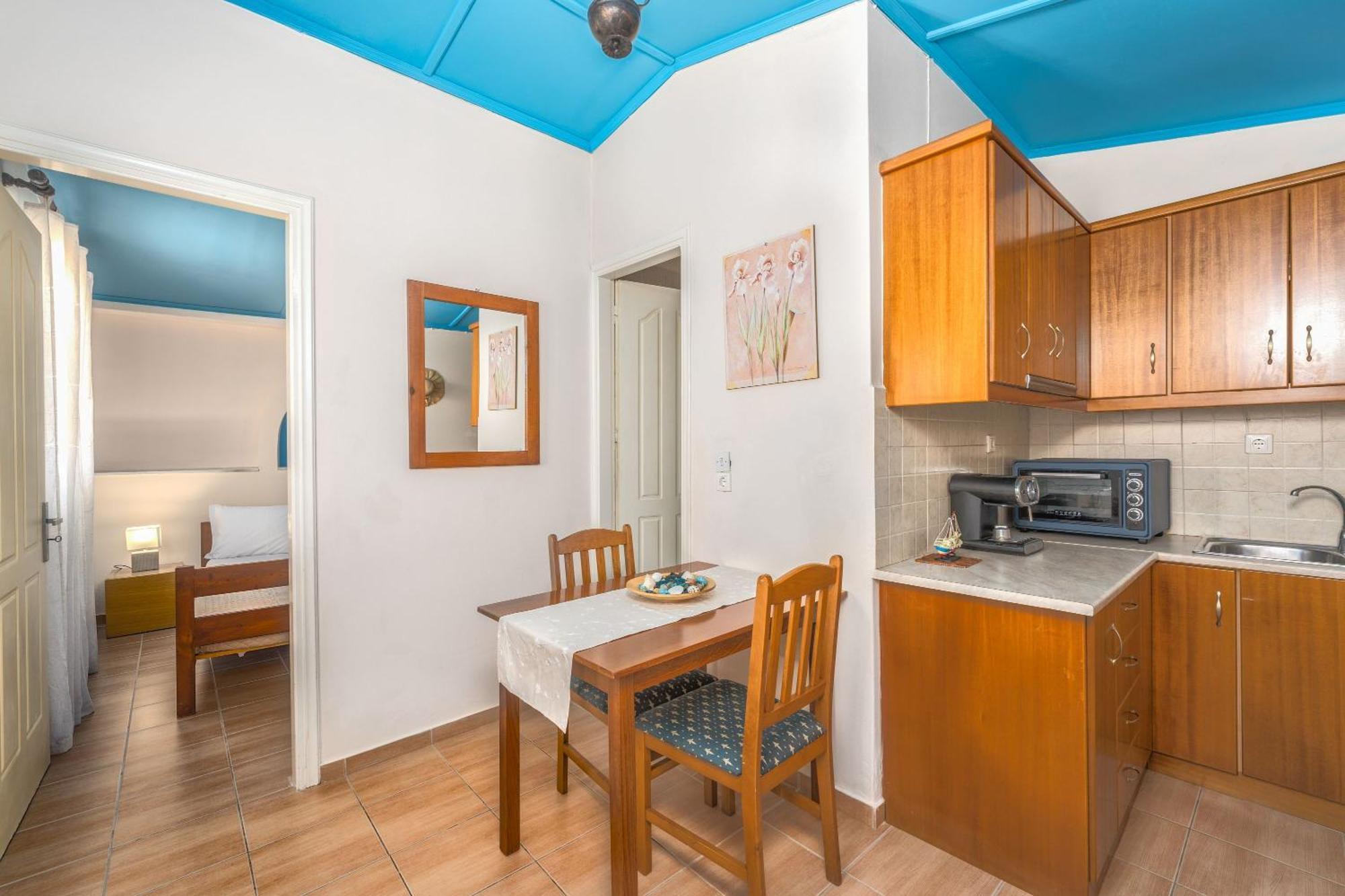 St. Harry'S Windmill Apartment Makris Gialos  ภายนอก รูปภาพ
